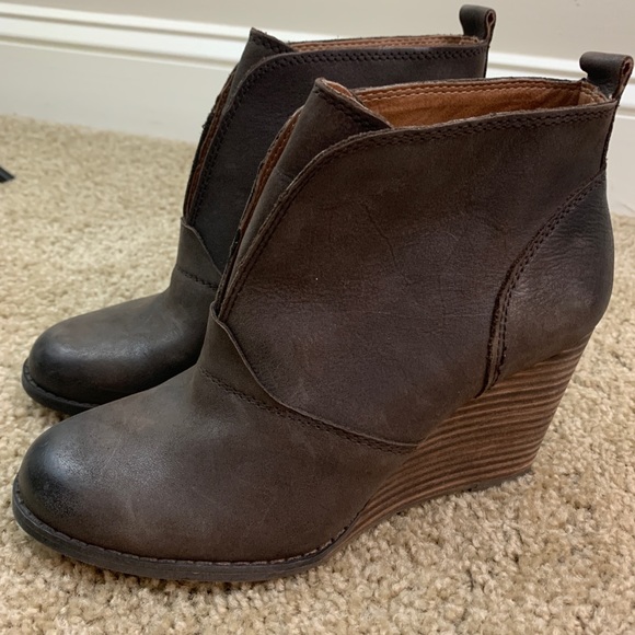 Lucky Brand Shoes - Lucky Brand Yinan Leather Wedge Booties